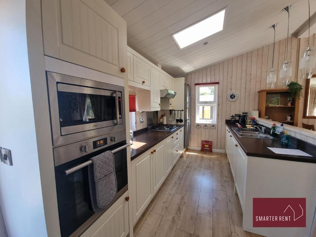 Milford On Sea - 4 Bedroom Lodge In Shorefield Country Park Zewnętrze zdjęcie